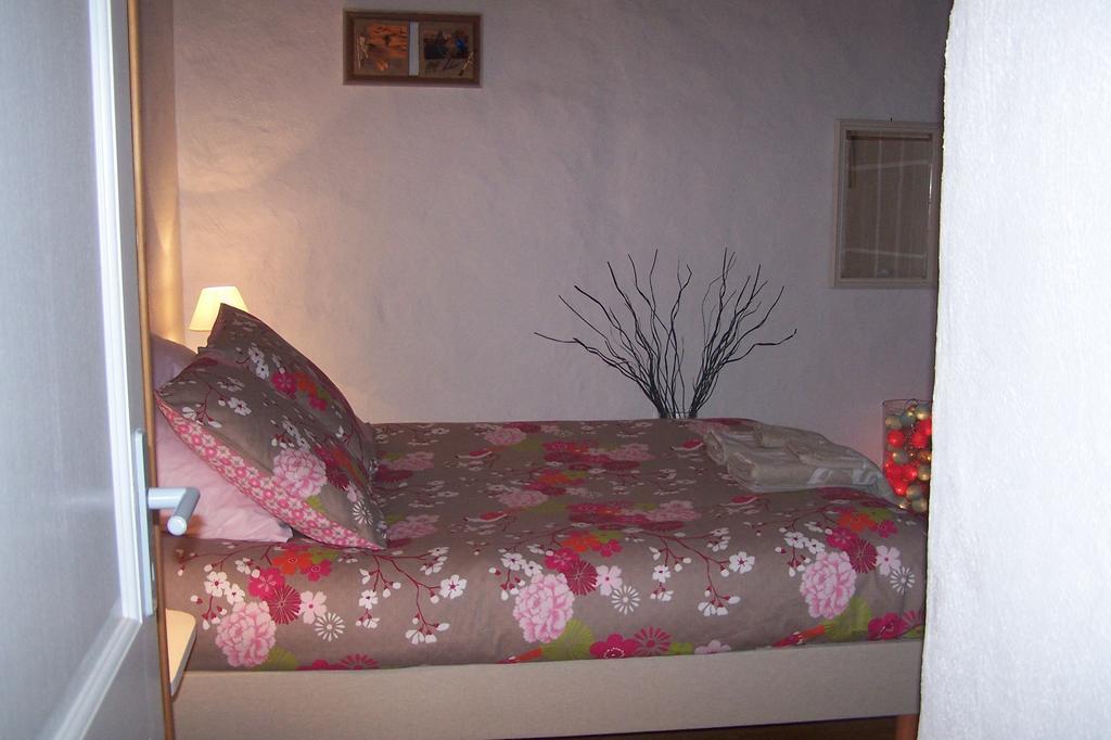 Salomony Chambre D'Hotes Marcols-les-Eaux Bilik gambar