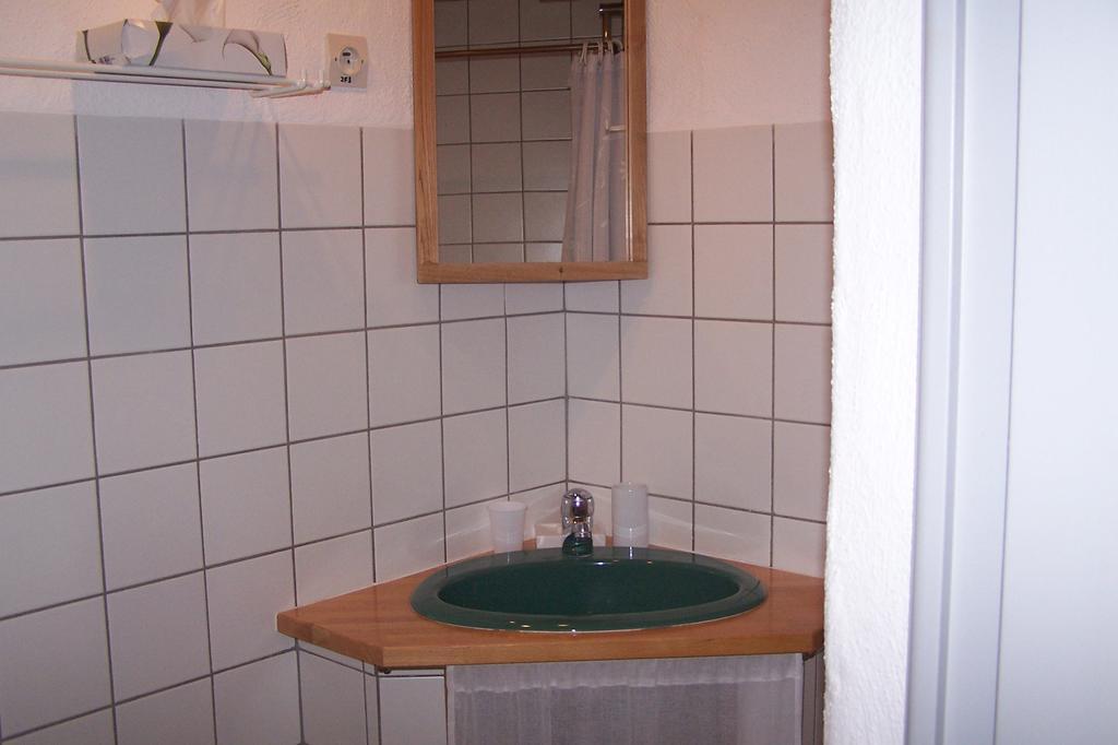 Salomony Chambre D'Hotes Marcols-les-Eaux Bilik gambar