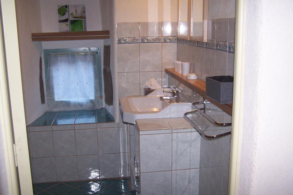 Salomony Chambre D'Hotes Marcols-les-Eaux Bilik gambar