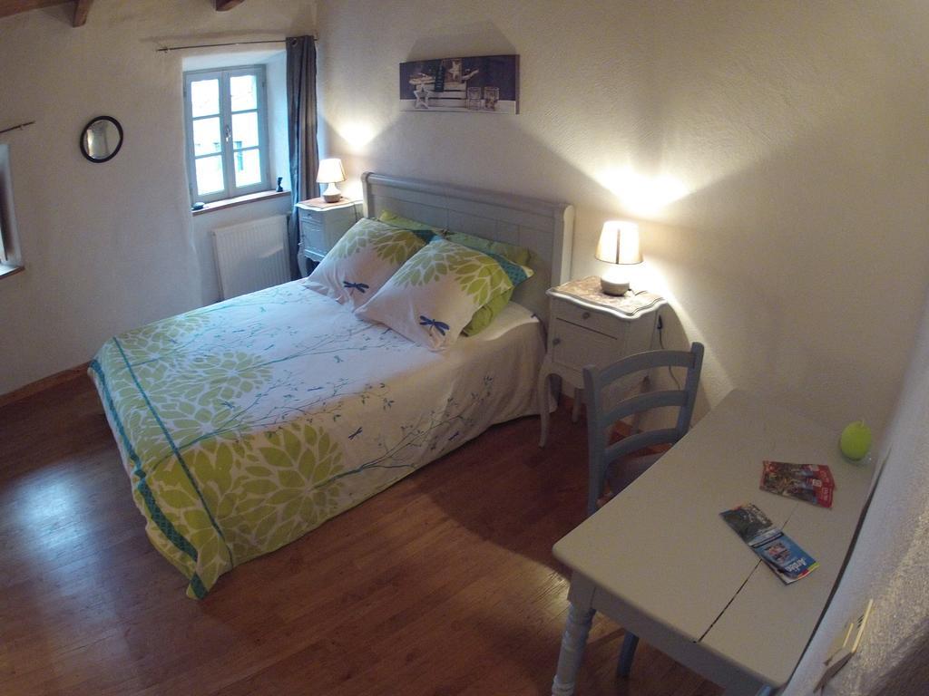 Salomony Chambre D'Hotes Marcols-les-Eaux Bilik gambar